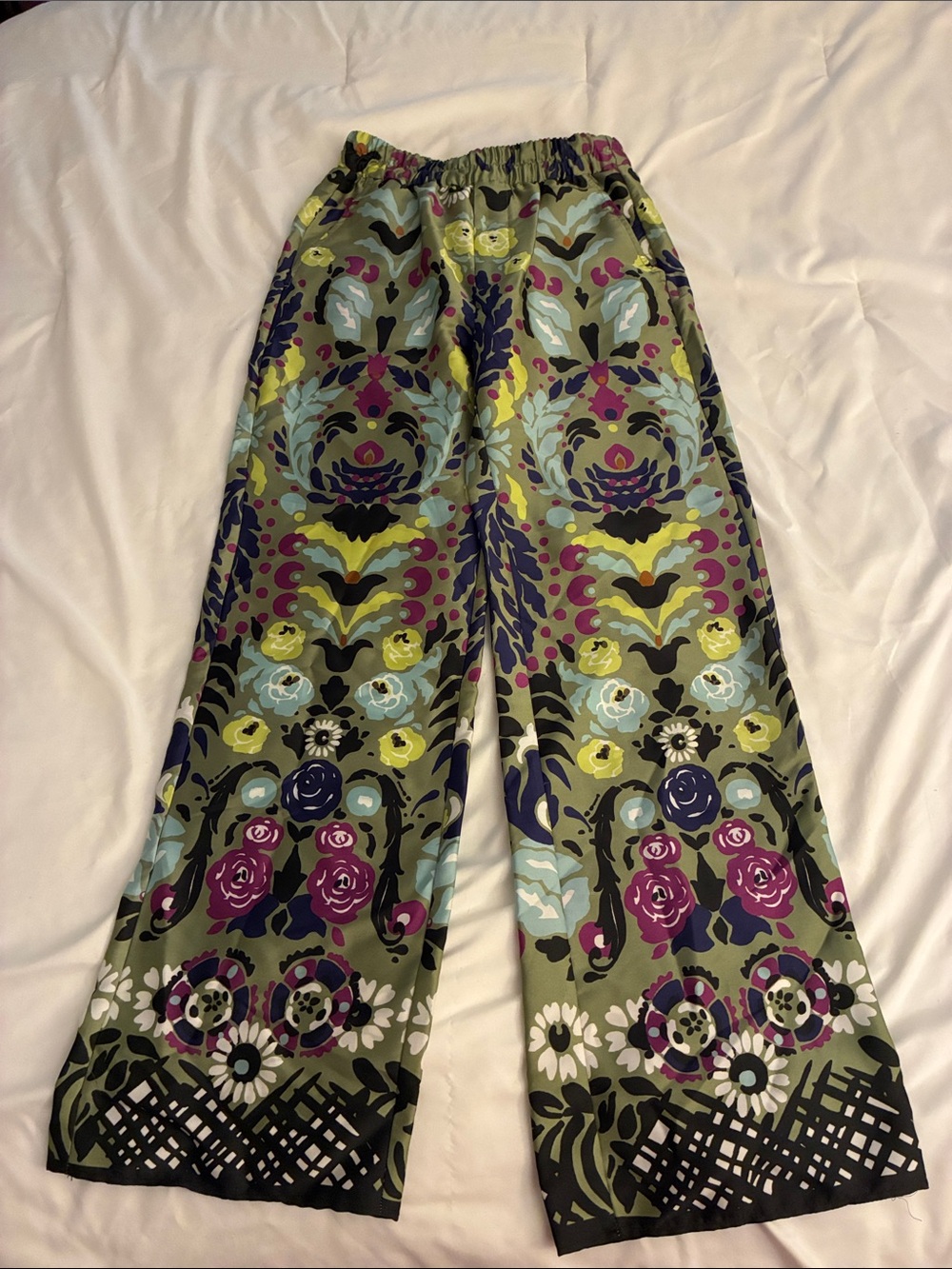 Floral Olive Green Wide-Leg Pull-On Pants